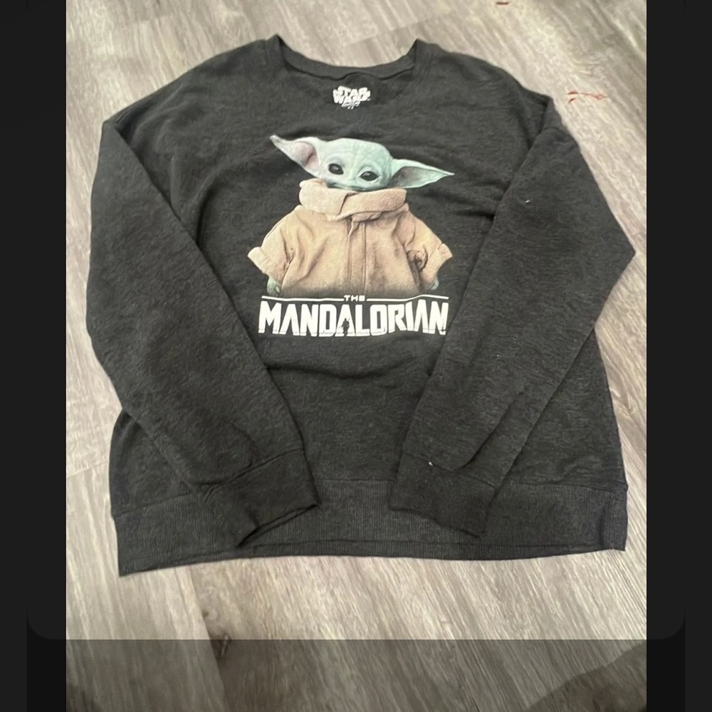 Star Wars Mandalorian Black Crewneck Sweater